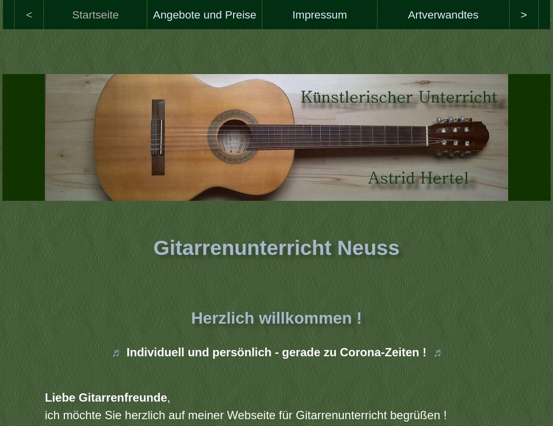 Gitarrenunterrichts-Website, die der vorigen in Farbe, Form, Bildwahl und Formulierungen sehr ähnlich ist.
