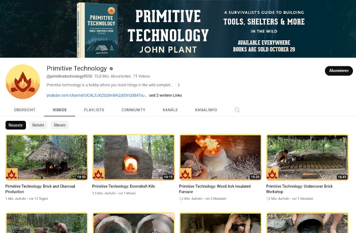 Screenshot des YouTube-Kanals »Primitive Technology«, auf dem auch das gleichnamige Buch beworben wird, mit der Kurzbeschreibung: »A survivalist’s guide to building tools, shelters & more in the wild«.
