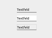 Dreimal der Text »Textfeld« jeweils mit einer schwarzen Linie darunter. Beim zweiten Mal ist das gesamte Feld weiß (auf hellgrauem Untergrund), beim dritten Mal befindet sich ein blassgrauer Rahmen um das Feld.